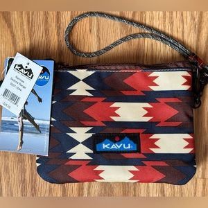 NWT Kavu Renose Wallet